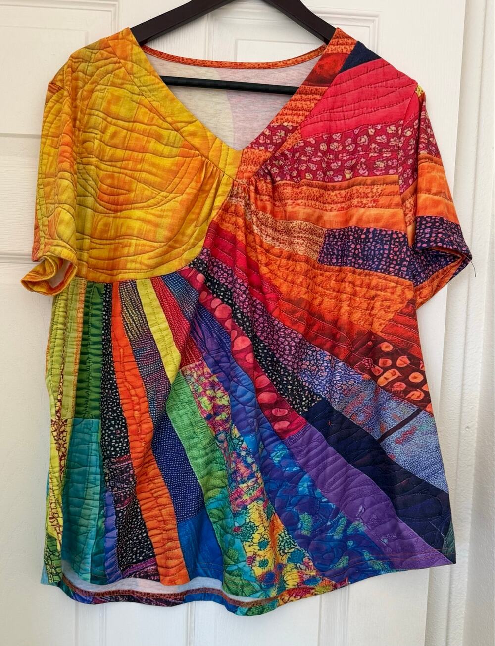 LOM Colorful Sunburst Patchwork Print V-Neck Top 2XL Boho Art Shirt